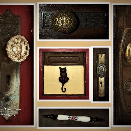 The Mardi Gras House Bed & Breakfast Mobile Ngoại thất bức ảnh