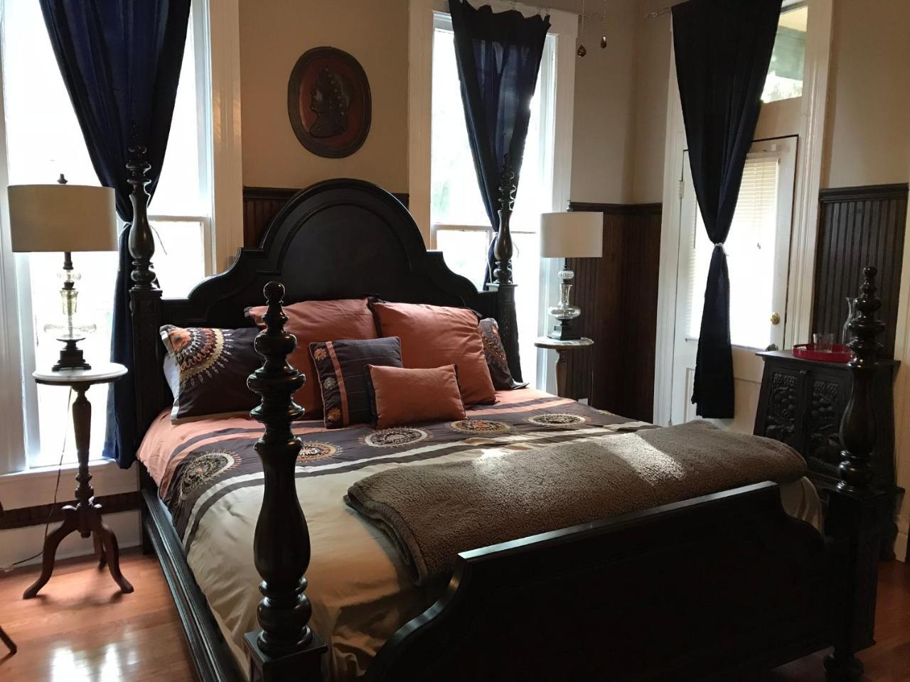 The Mardi Gras House Bed & Breakfast Mobile Ngoại thất bức ảnh