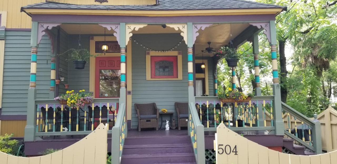 The Mardi Gras House Bed & Breakfast Mobile Ngoại thất bức ảnh